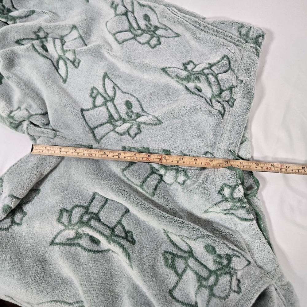 Star Wars The Mandalorian Pajama Set Adult Fleece Lounge Set Grogu Baby Yoda Shi - Picture 16 of 16
